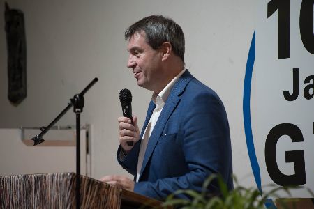 Dr. Markus Sder