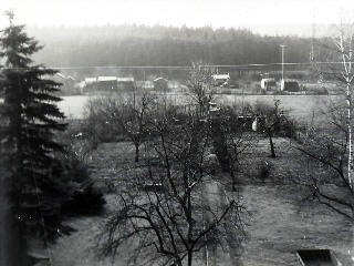 Der Grund wurde in Parzellen aufgeteilt und musste urbar gemacht werden. 